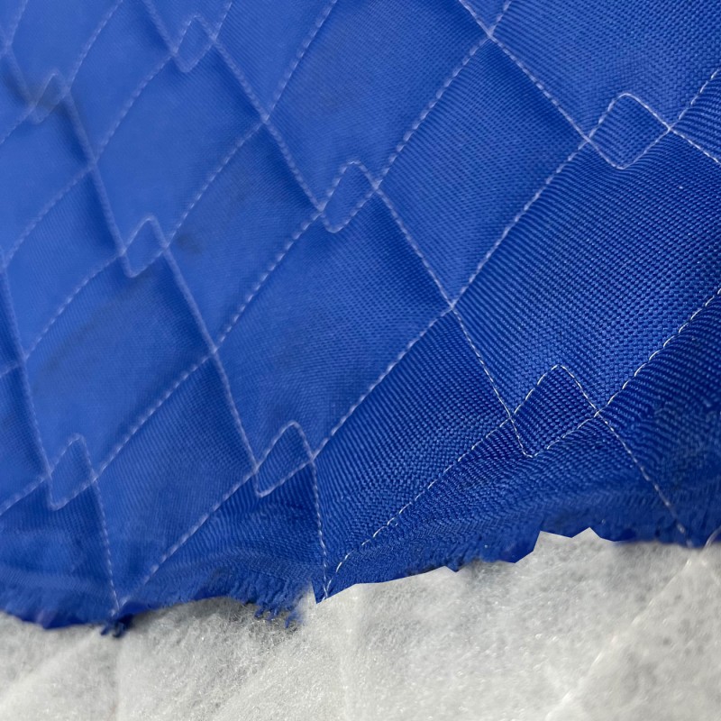 Quilted Waterproof Fabric 600 Denier Heavy Duty royal Blue 3
