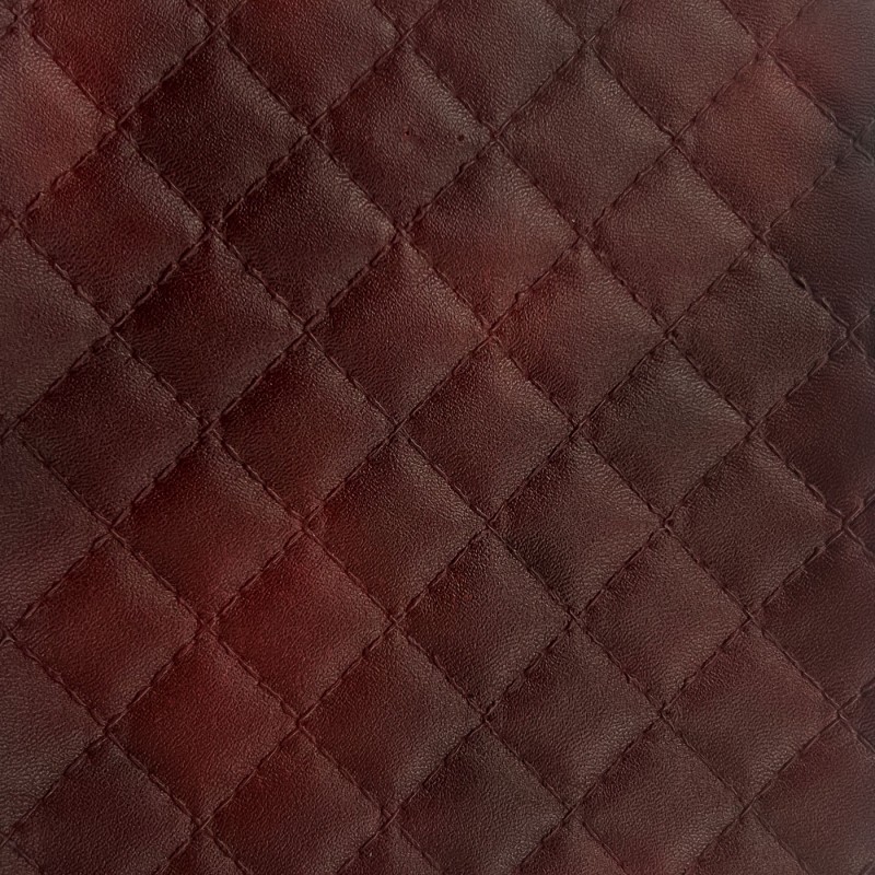Diamond Stitched Leatherette burgundy