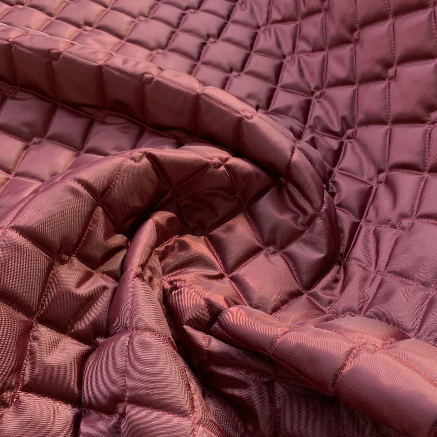 4OZ Quilted Fabric Waterproof Double Diamond Design EU Fabrics