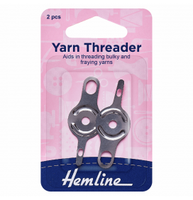 Yarn Threader Aids threading bulky and fraying yarns Large & Small holes